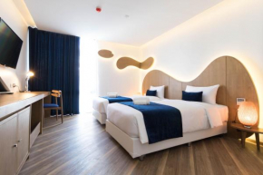 Отель Klub Hotel - Sha Plus Certified  Бангкок
